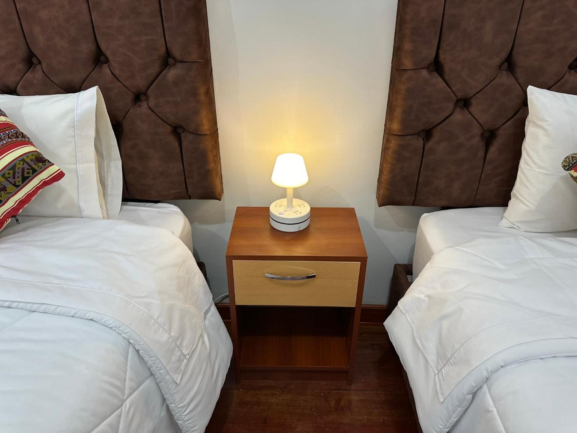 Casona Libertrek Inn クスコ エクステリア 写真