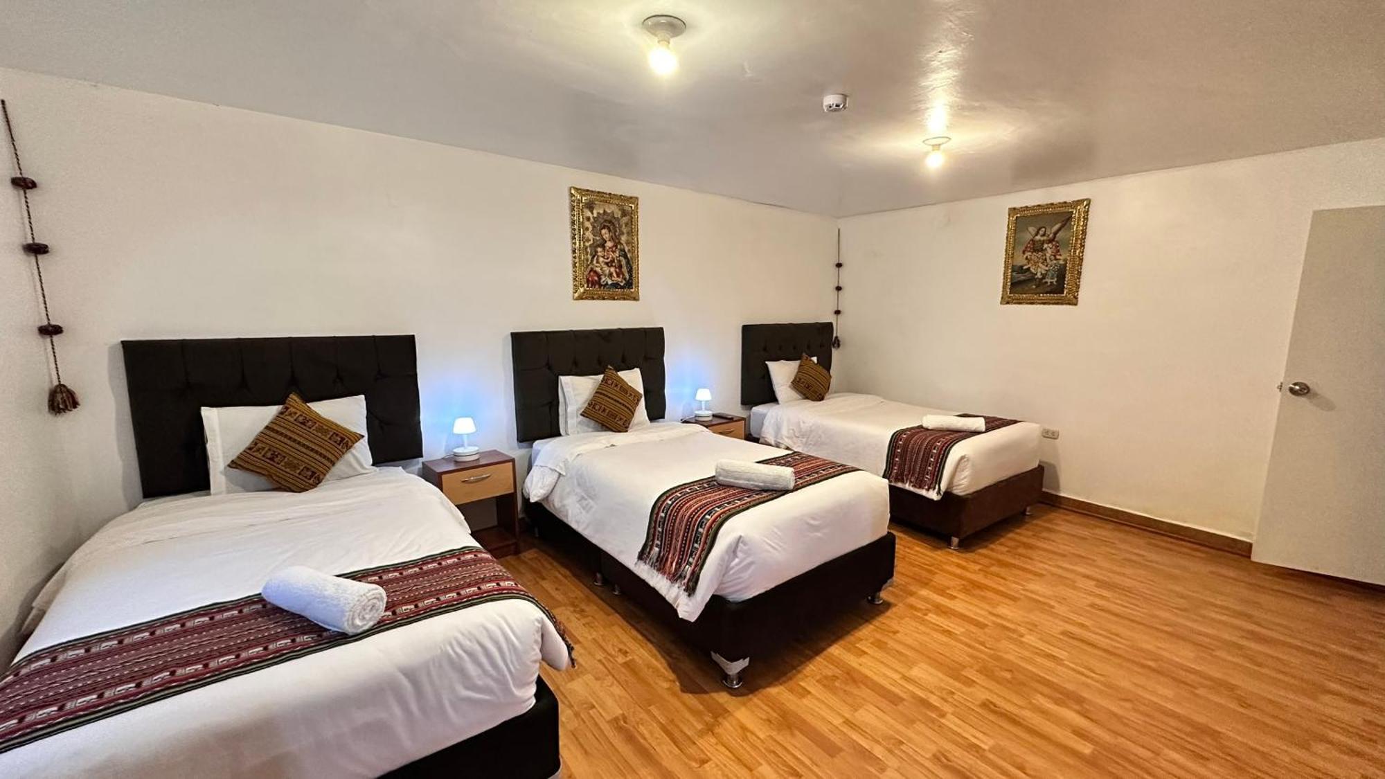 Casona Libertrek Inn クスコ エクステリア 写真