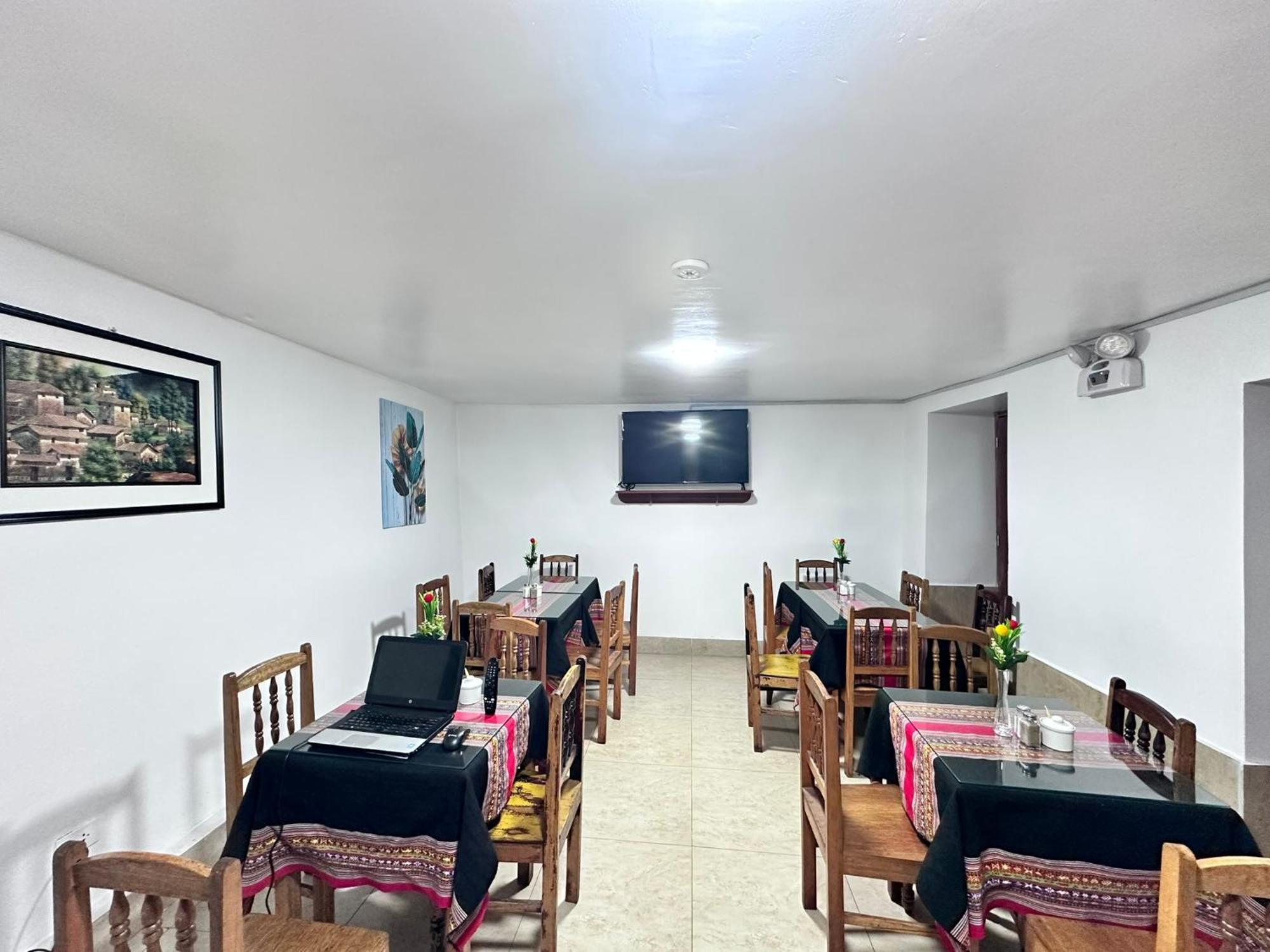 Casona Libertrek Inn クスコ エクステリア 写真