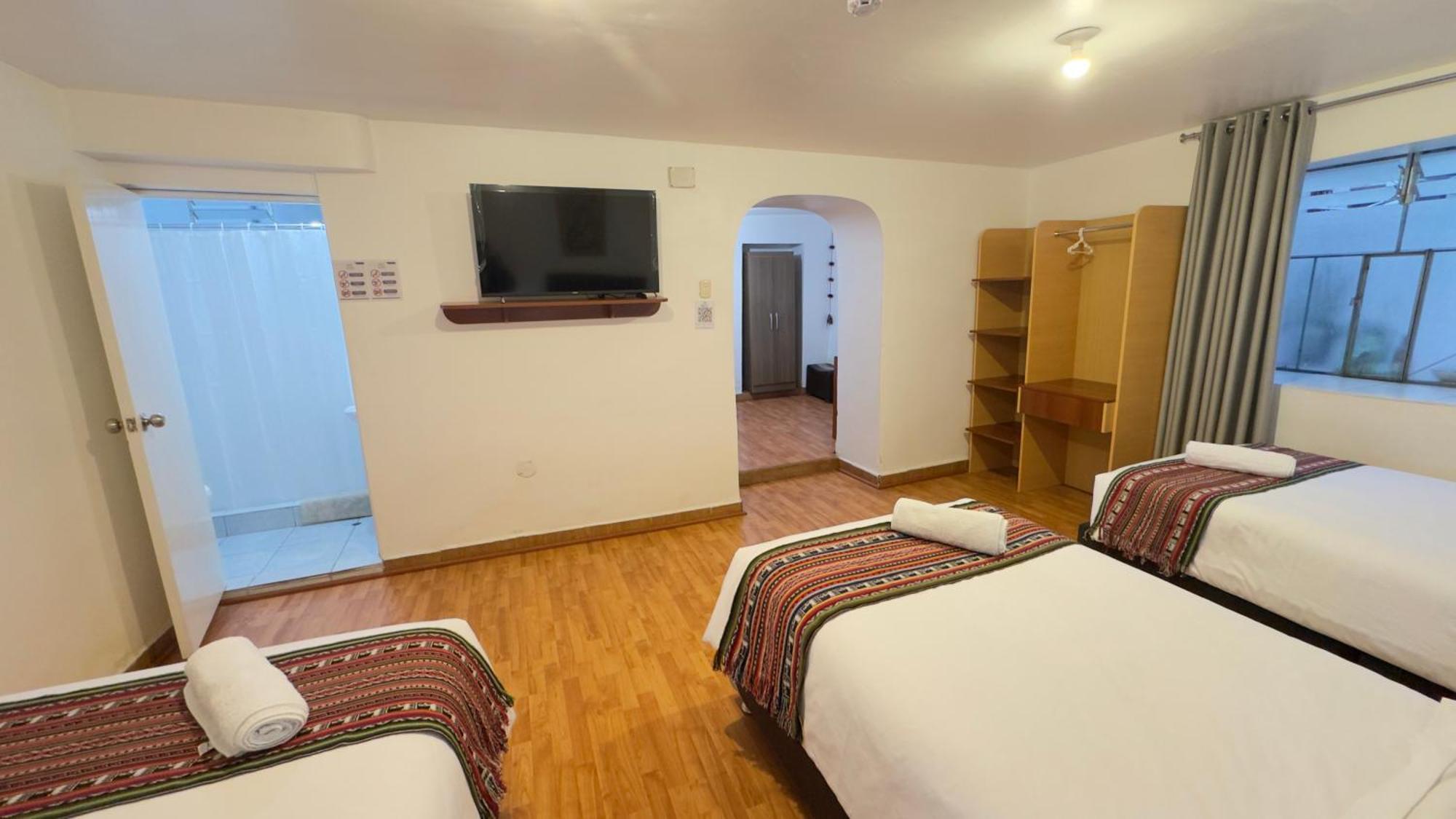 Casona Libertrek Inn クスコ エクステリア 写真
