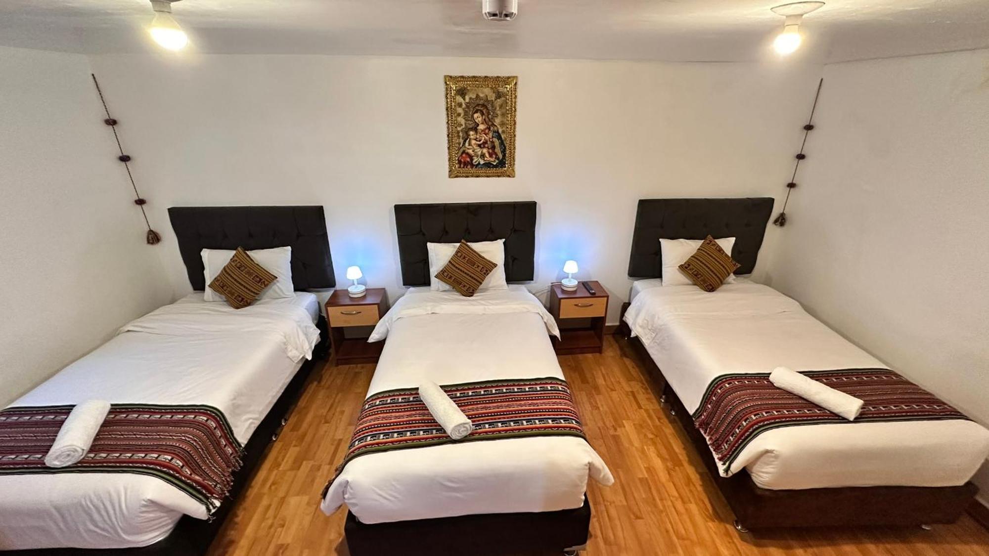 Casona Libertrek Inn クスコ エクステリア 写真