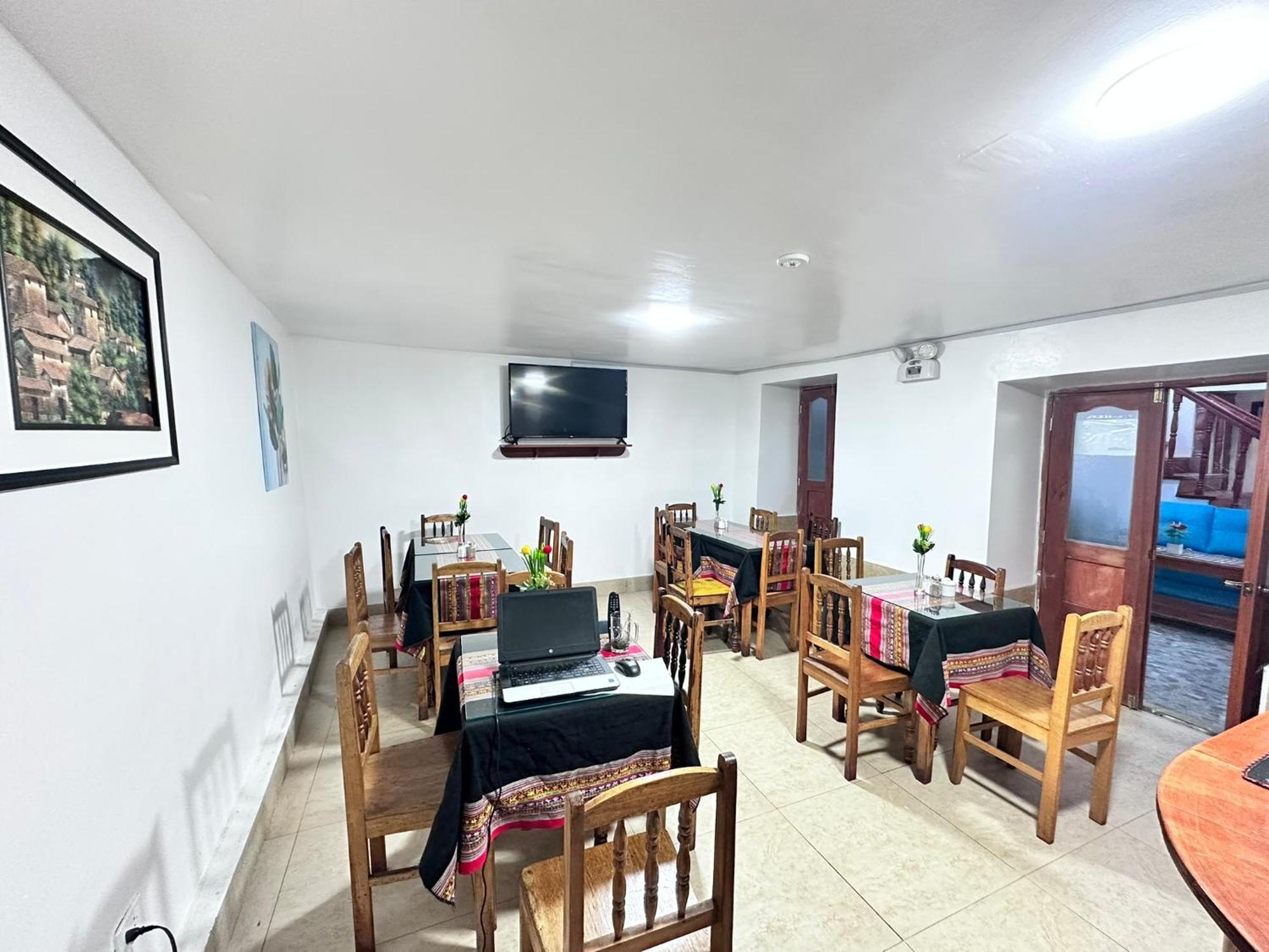 Casona Libertrek Inn クスコ エクステリア 写真