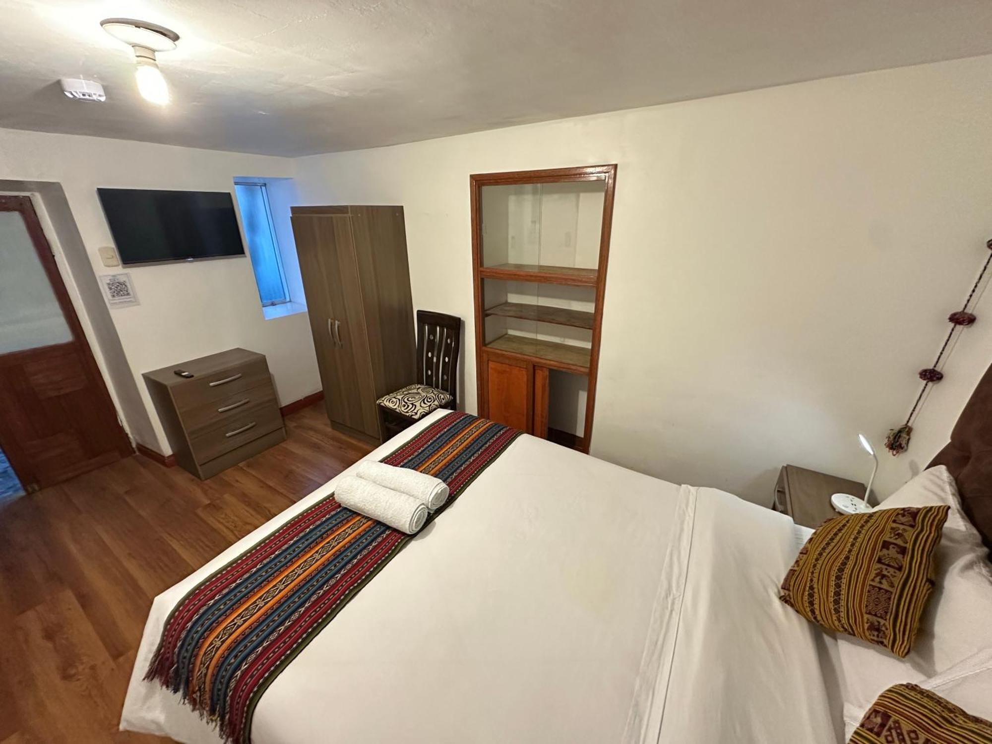 Casona Libertrek Inn クスコ エクステリア 写真