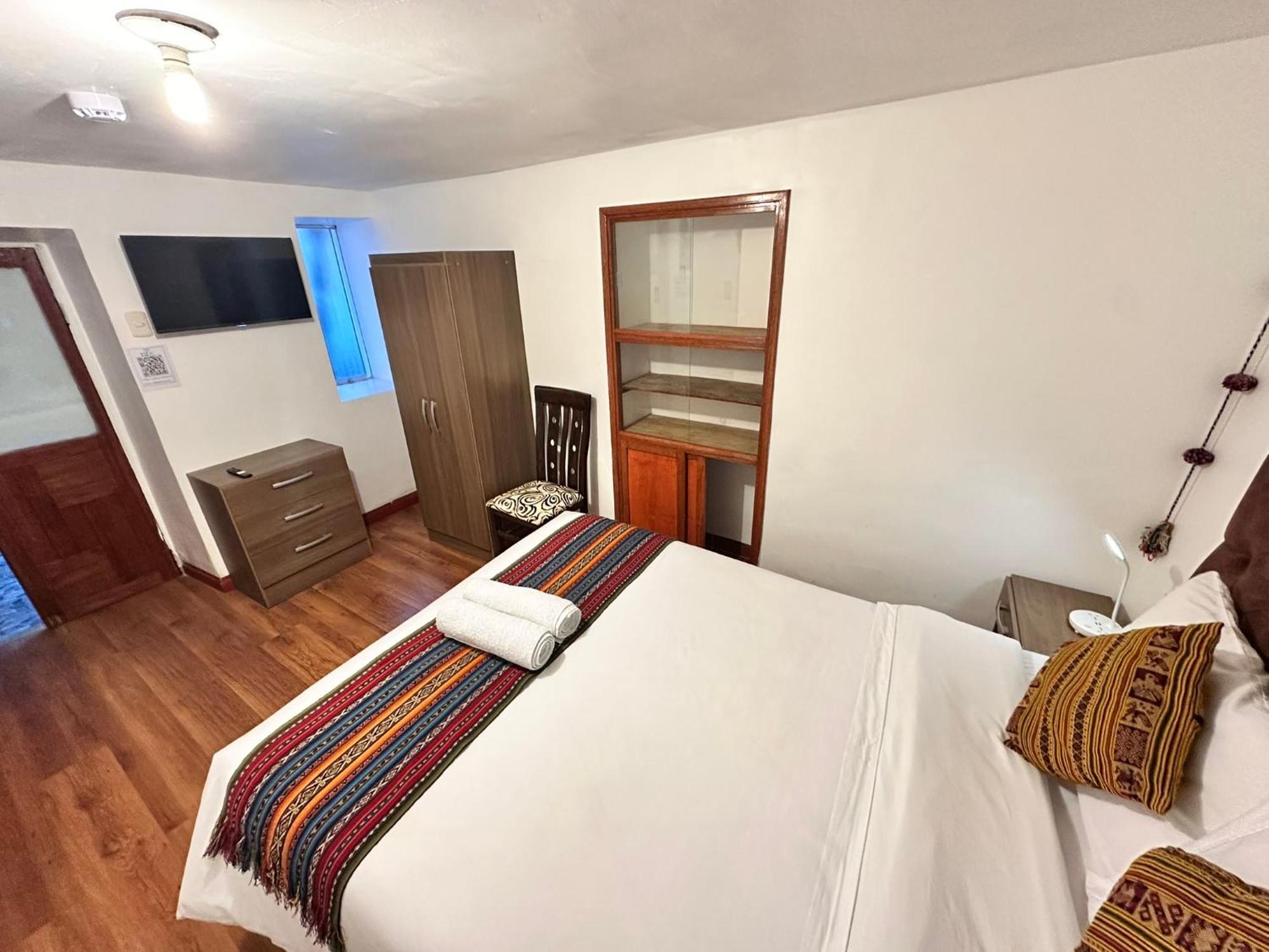 Casona Libertrek Inn クスコ エクステリア 写真